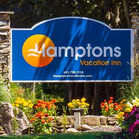 Hamptons Vacation Inn Hampton Bays Esterno foto