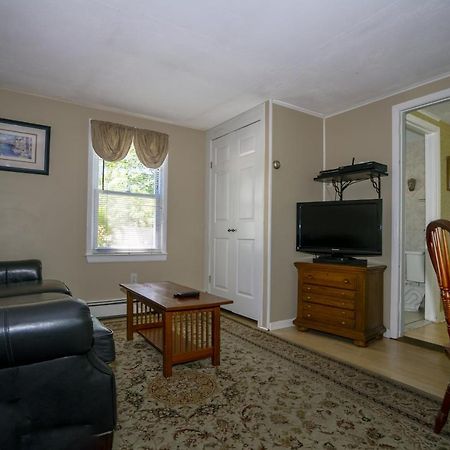 Hamptons Vacation Inn Hampton Bays Esterno foto