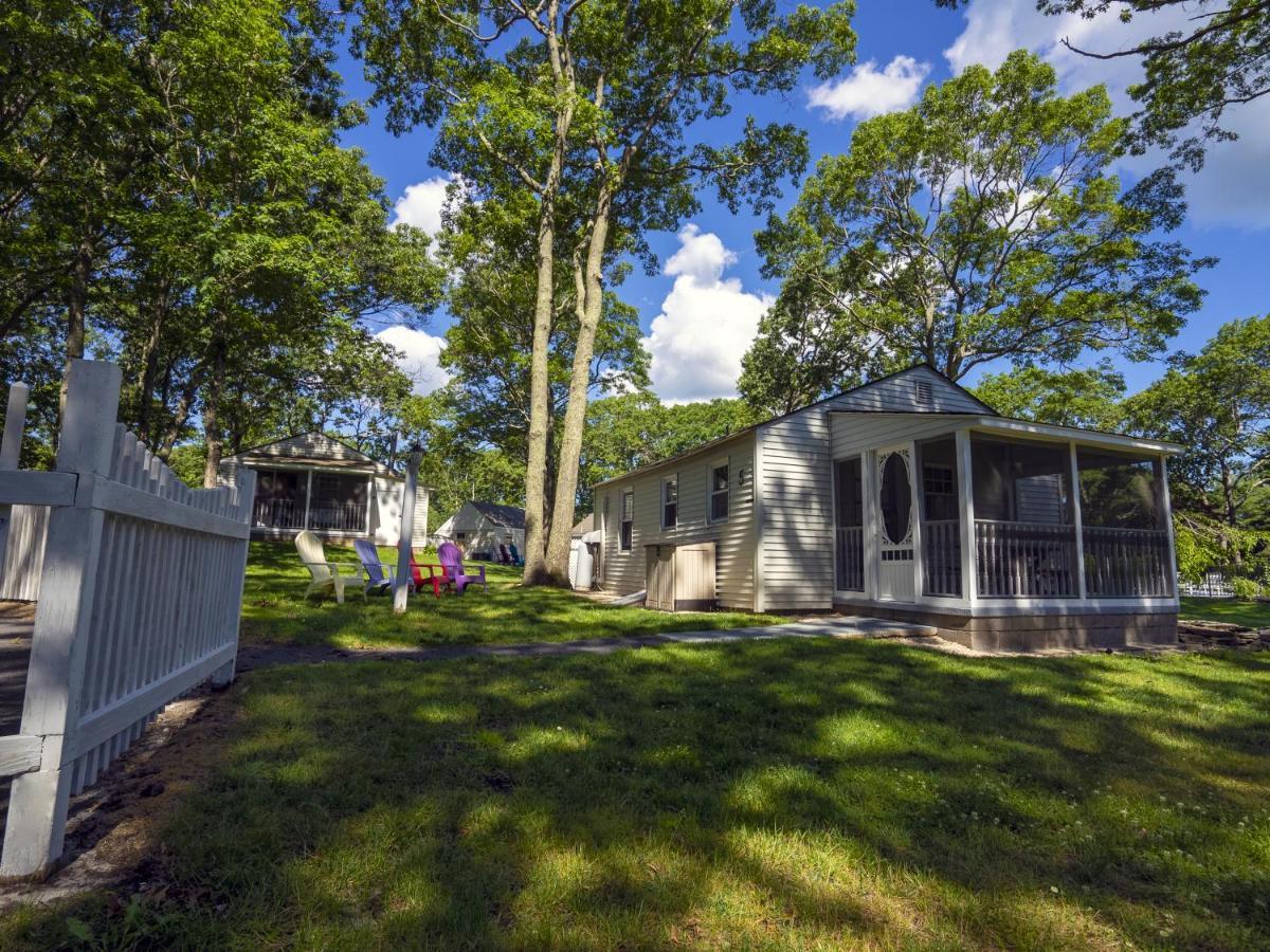 Hamptons Vacation Inn Hampton Bays Esterno foto