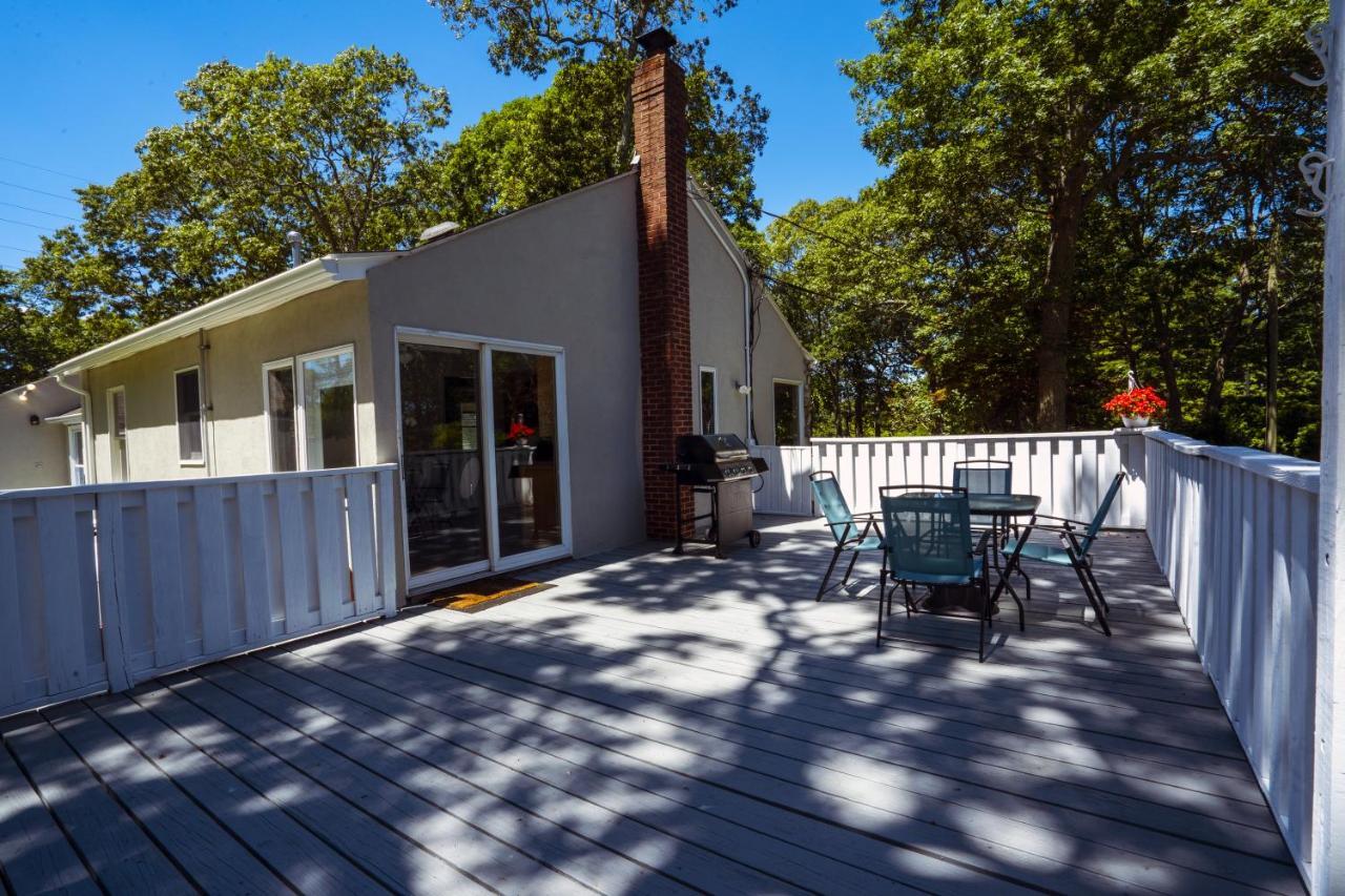 Hamptons Vacation Inn Hampton Bays Esterno foto