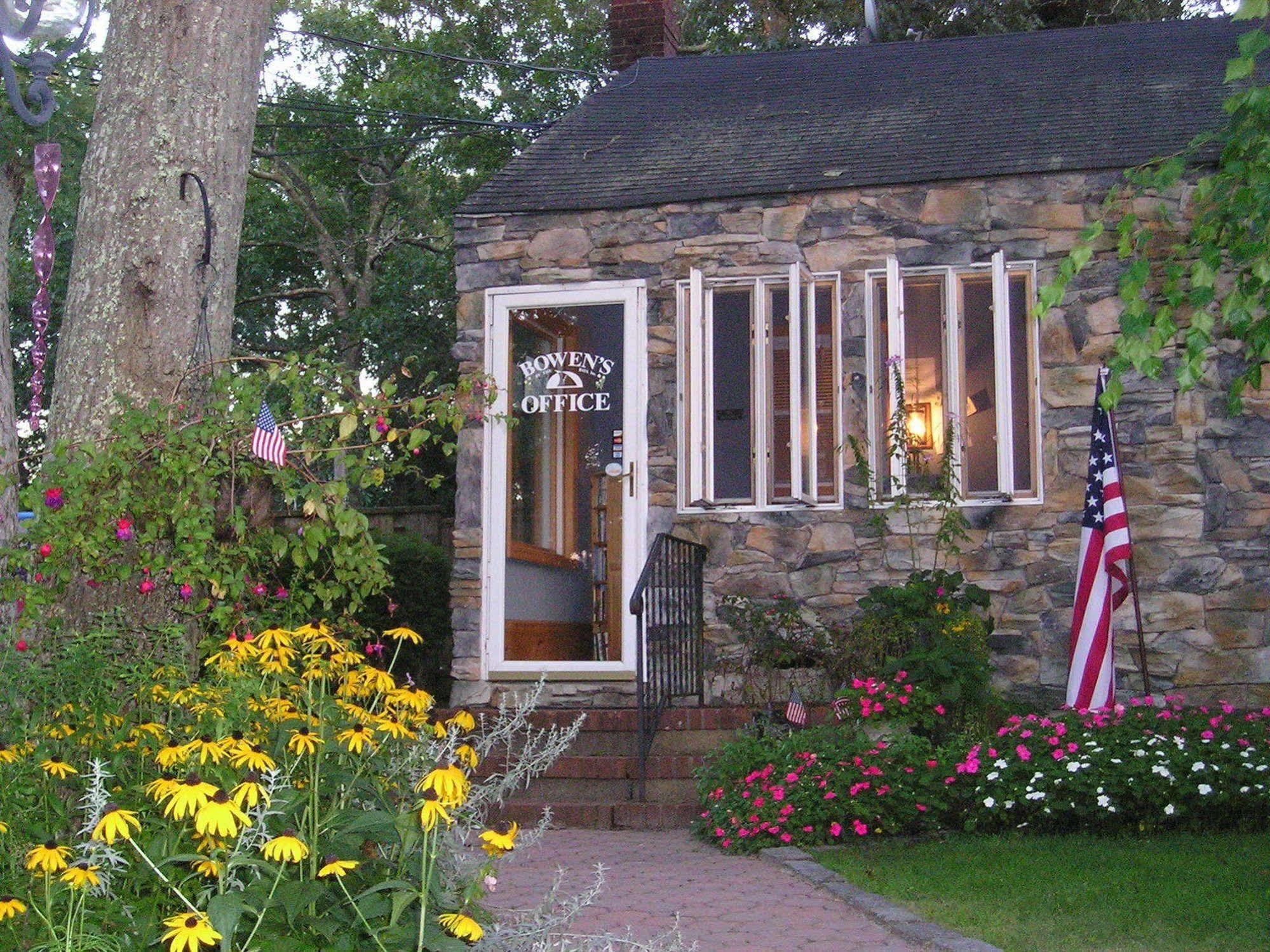 Hamptons Vacation Inn Hampton Bays Esterno foto